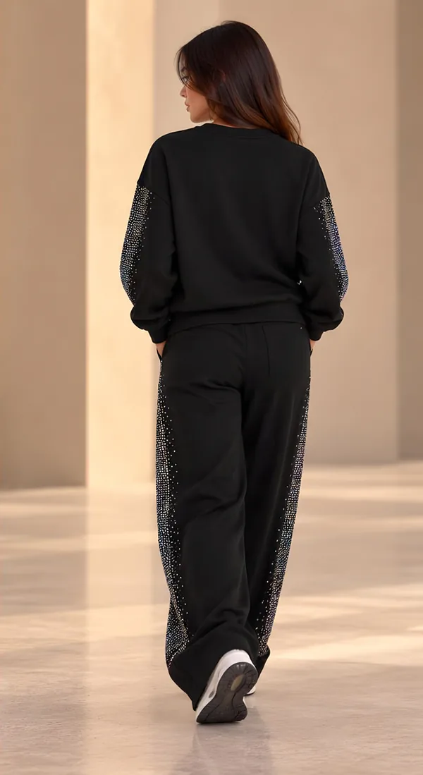 Black sweatshirt and trousers with crystals, back